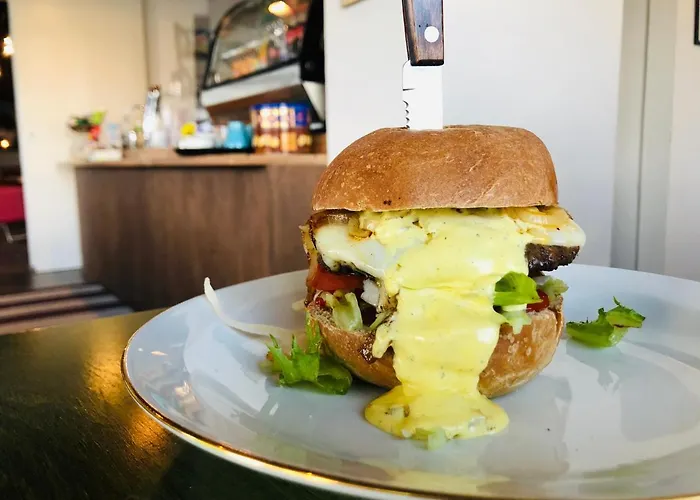 Kaepylae モーテル